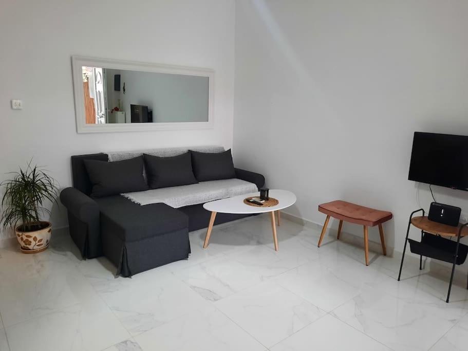 House In Diavata, Thessaloniki, Greece Apartment Ngoại thất bức ảnh